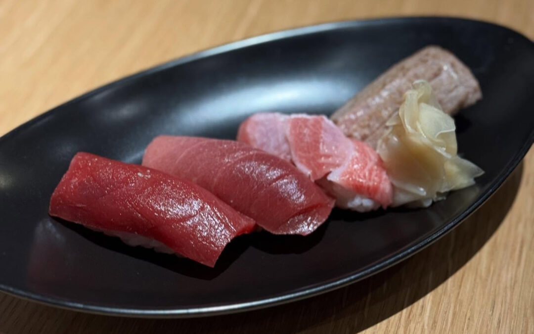 三平さんのマグロ盛り大好評です‼️